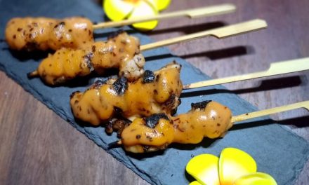 Sate Saus Mentai Dan Keju Pedas: Wajah Baru Street Food 2026
