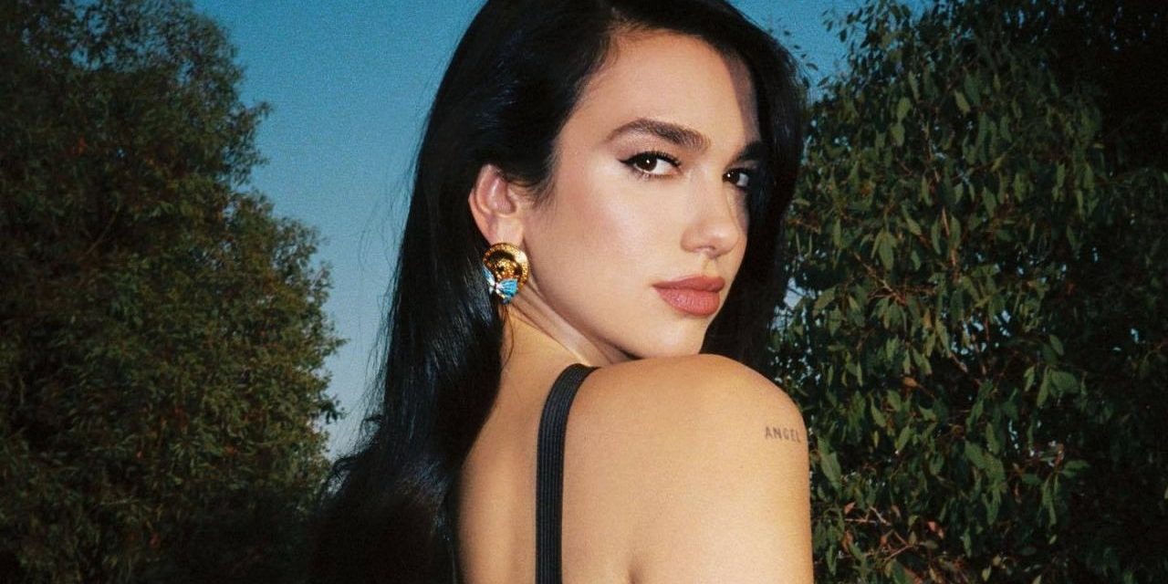 Rumor Dua Lipa Labrak Gal Gadot Di Met Gala 2026, Hoaks!