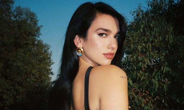 Rumor Dua Lipa Labrak Gal Gadot Di Met Gala 2026, Hoaks!