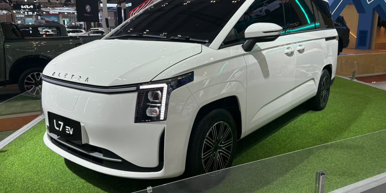 Aletra L7 EV: MPV Listrik Keluarga Bergaransi Baterai Panjang