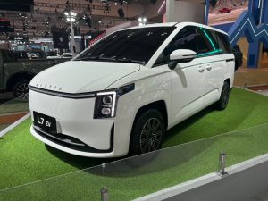 Aletra L7 EV: MPV Listrik Keluarga Bergaransi Baterai Panjang