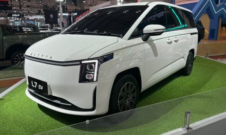 Aletra L7 EV: MPV Listrik Keluarga Bergaransi Baterai Panjang
