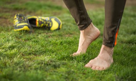 Fenomena Barefoot Running: Lari Tanpa Alas Kaki Atlet Global