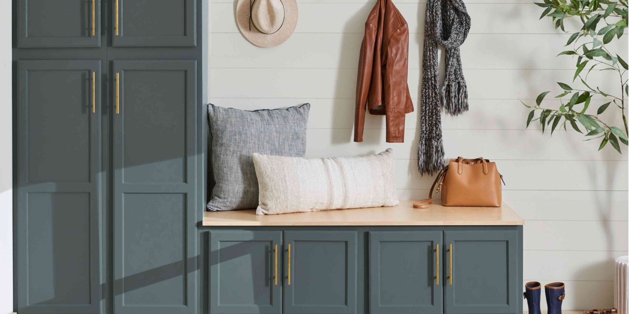 Tren Mudroom Sederhana Untuk Rumah Minimalis Hemat Lahan