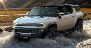 Fitur CrabWalk GMC Hummer EV Terima Pembaruan Software