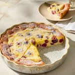 Menikmati Clafoutis Autentik Khas Limousin Beraroma Almond