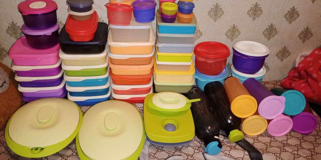 Atasi Karet Tupperware Berbau Tak Sedap Dengan Jeruk Nipis