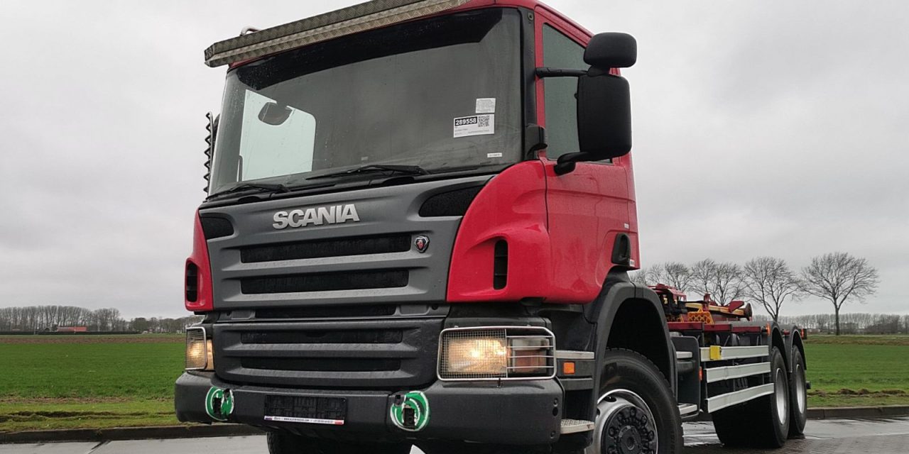 Scania P360-B 6×4 Euro 5 Tebar Fitur Driver Support Irit Bensin
